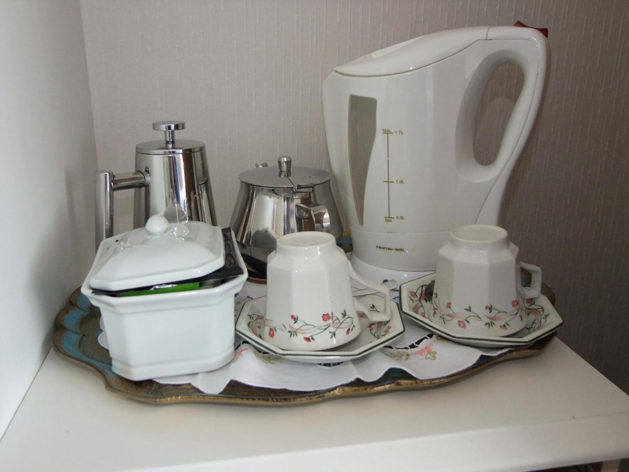 Erw-Lon Farm Bed & Breakfast Pontfaen Ruang foto